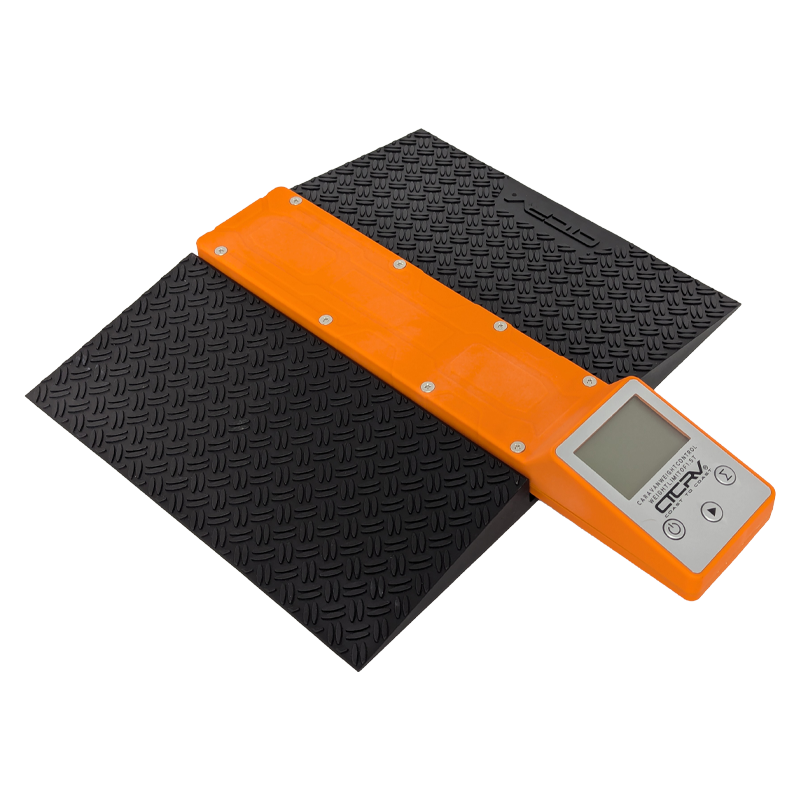 COAST RV 1500KG Orange Wheel Scale with Case and Ramp — Outback Vagabond