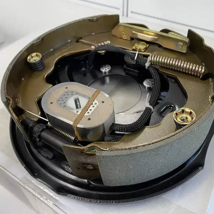 LCI Lippert Complete 10" R/H Elec-Brake Assy Plate. 853108